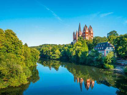 Radreisen Märchenhaft unterwegs– die Lahnentdeckertour für Kultur- und Naturliebhaber von der Quelle bis zur Mündung