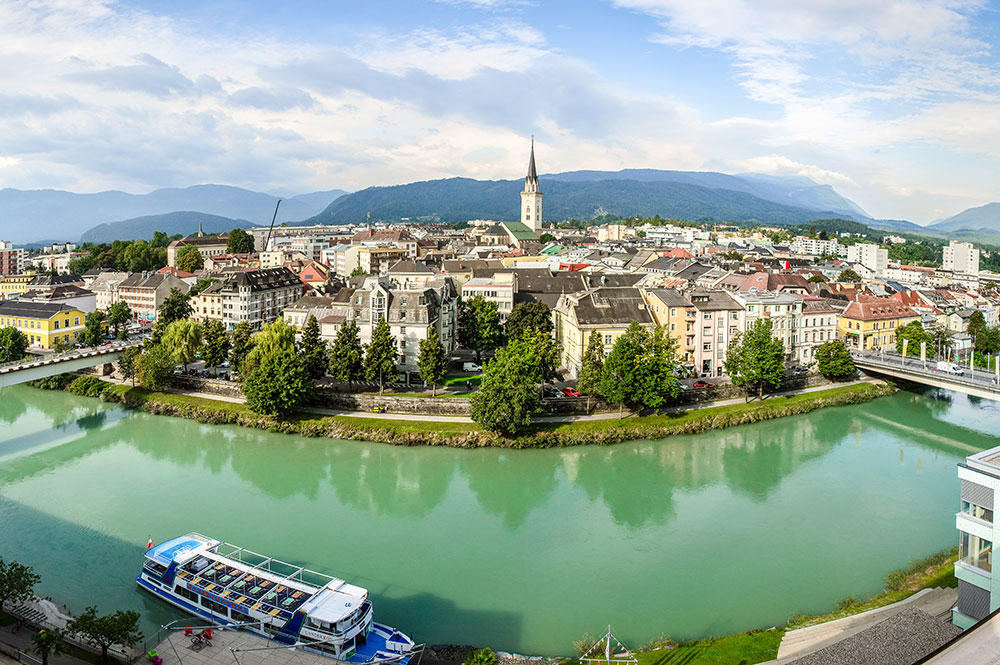 Stadt am Fluss